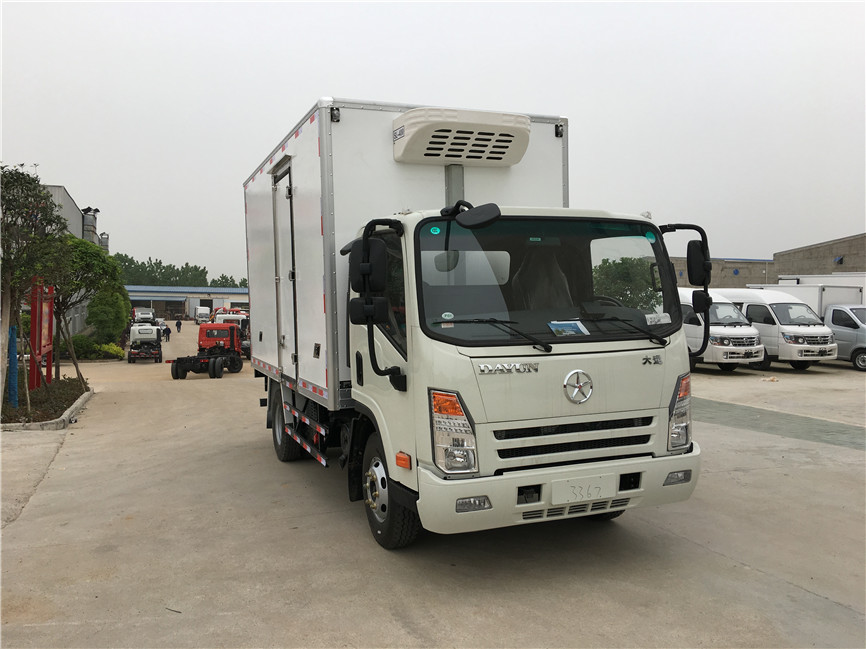 大運(yùn)單排 4.2米冷藏車