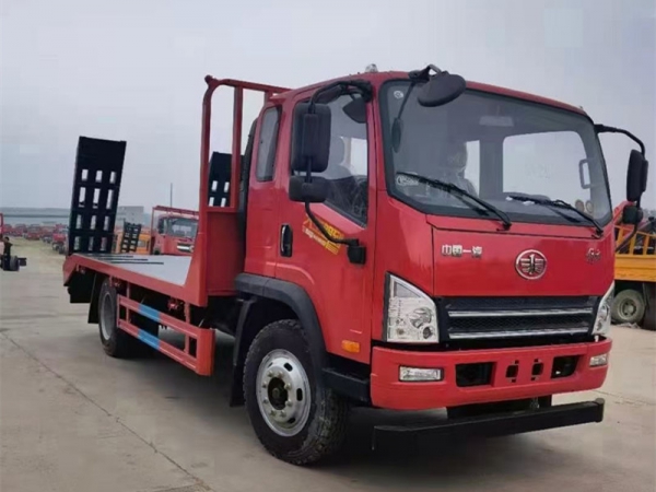 解放大王黃牌平板拖車(chē)